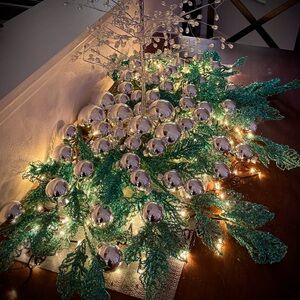 Set 51 Silver Glass Krebs Ornaments